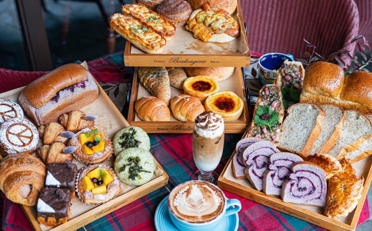 人気の定番メニューのほか、各店オリジナルのパンもございます