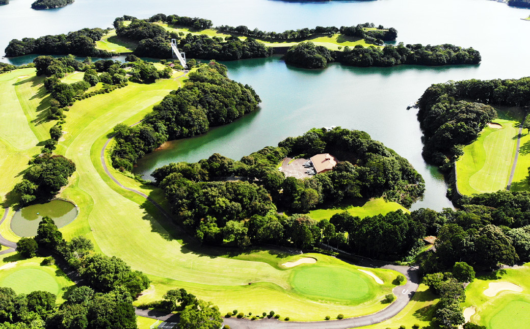 オーシャンパレスゴルフクラブ & リゾート 全日ゴルフプレー券 (1名様)