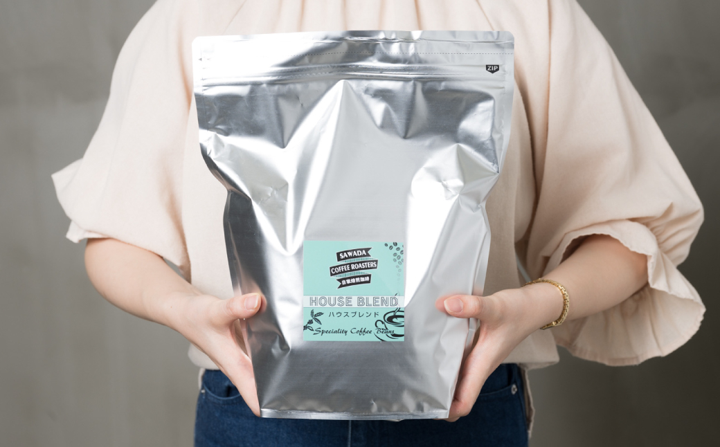 豆のタイプで1キロ入った大袋です。