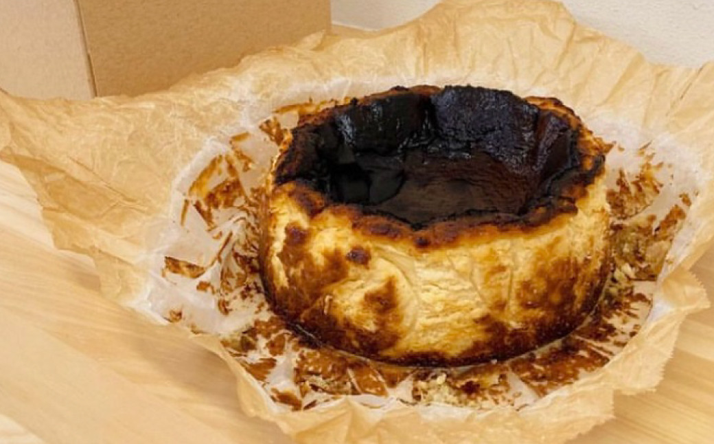 バスクチーズケーキ 5号 直径15cm / 洋菓子 スイーツ ケーキ おやつ チーズ デザート