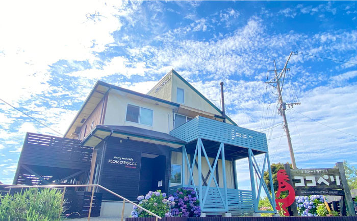 糸島牛と糸島野菜を大分の湧水で煮込み続けて作る自家製カレー