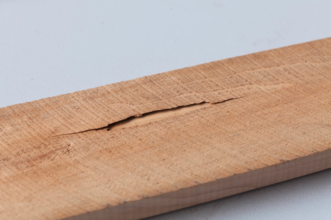 ※古材特有の反り、傷、割れ、欠けなどあります。