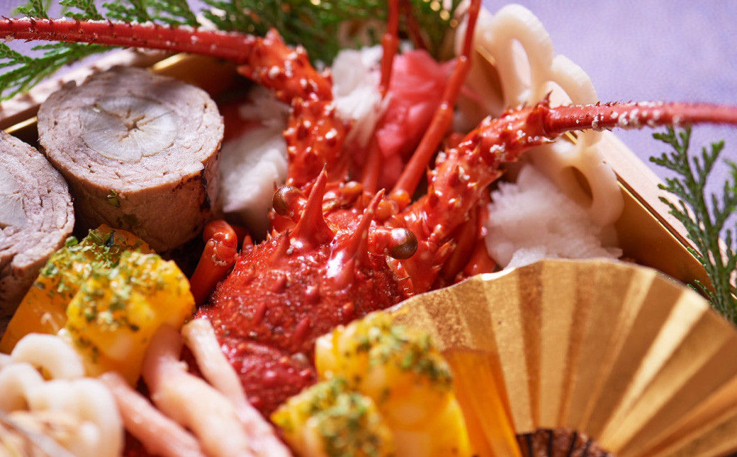 【赤坂ながとも】おせち料理 三段重 / 4~6人前(063)