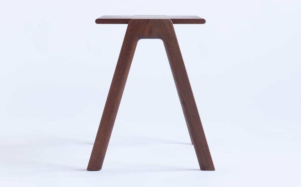 MINAZUKI STOOL (スタッキングスツール) ウォルナット (3脚) / 家具 インテリア スツール ナイトテーブル