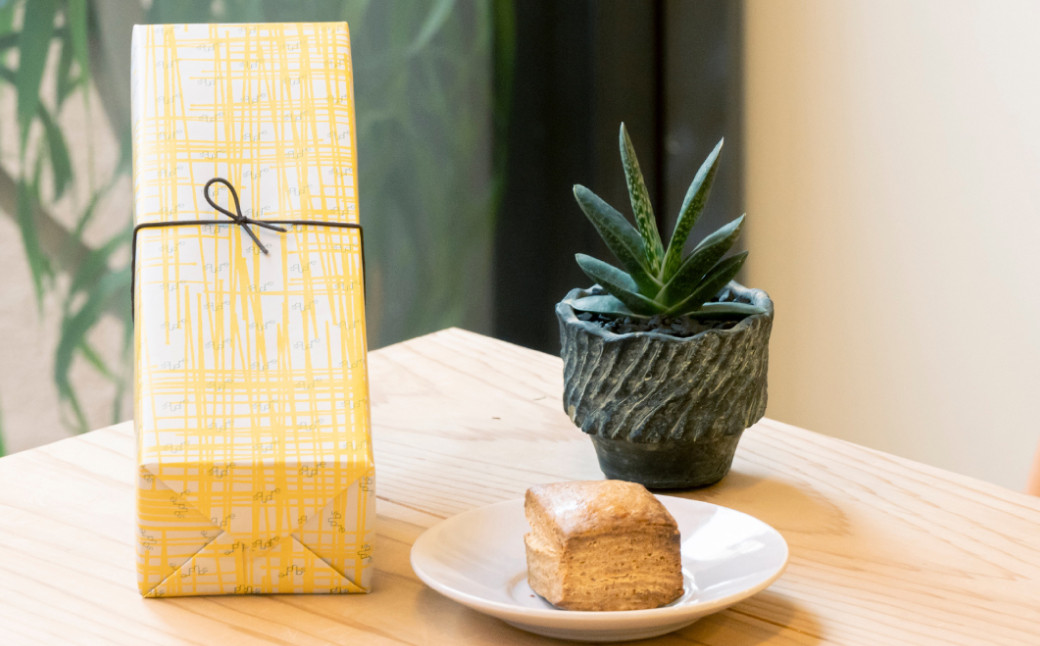 スコーン ギフトBOX 5個入り ／合計約200g スコーン 洋菓子 焼菓子 焼き菓子 お菓子 菓子 おやつ 詰め合わせ