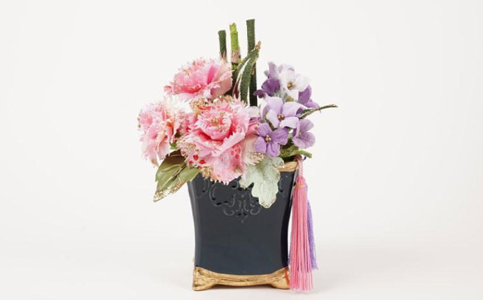 和装のカーネーション花飾りセット（ピンク）　母の日 らんまん 花 雑貨 造花 インテリア お祝い ギフト 贈答 人気 送料無料 