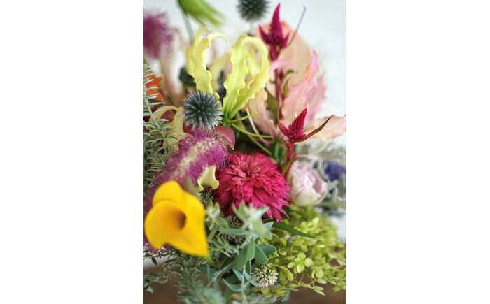 【6回定期便】生花花束 ブーケL初回花瓶付 【株式会社tomoni】 [ATCG027]