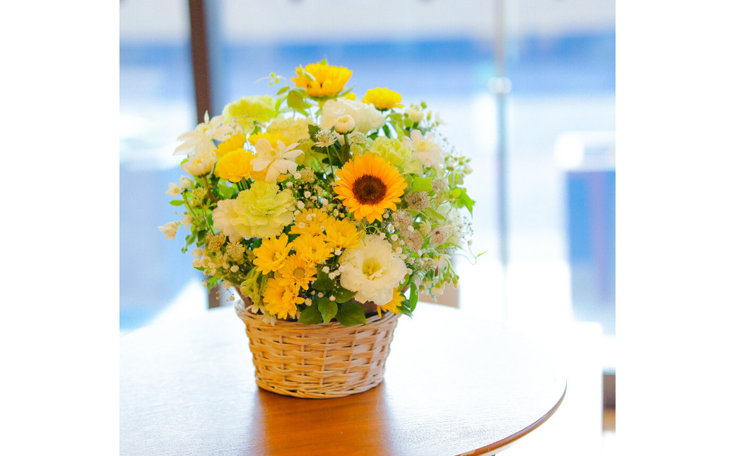 【年4回定期便(1月・4月・7月・10月配送)】御供用 おまかせ フラワーアレンジメント 