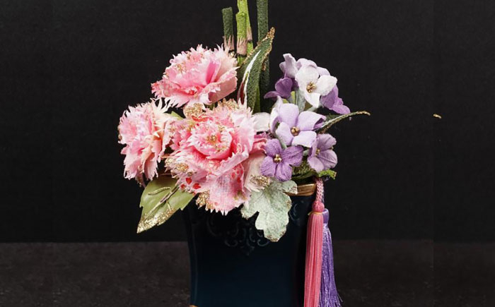 和装のカーネーション花飾りセット（ピンク）　母の日 らんまん 花 雑貨 造花 インテリア お祝い ギフト 贈答 人気 送料無料 