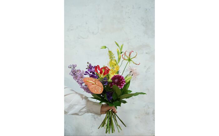 【12回定期便】生花花束 ブーケL初回花瓶付 【株式会社tomoni】 [ATCG026]