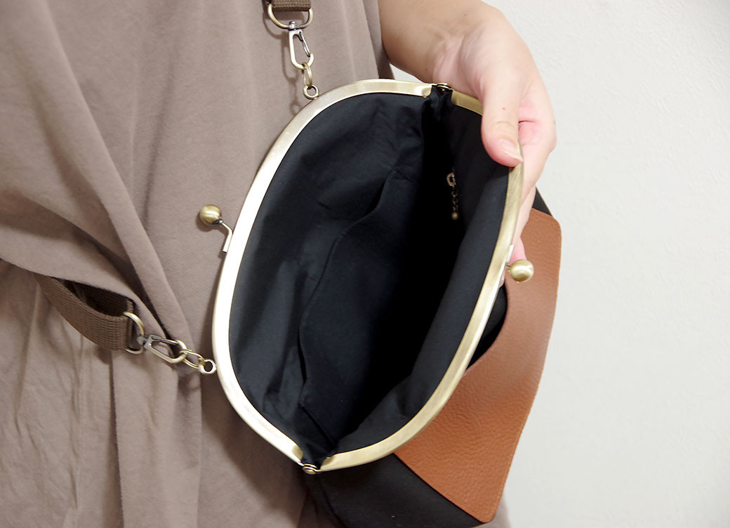 がま口 バッグ スモール （黒）