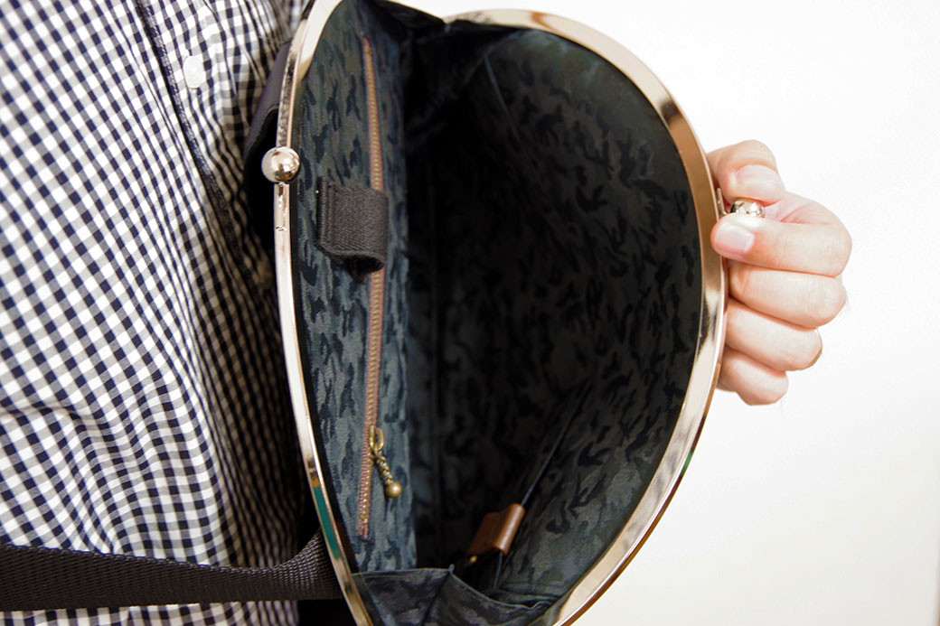 がま口 ボディバッグ