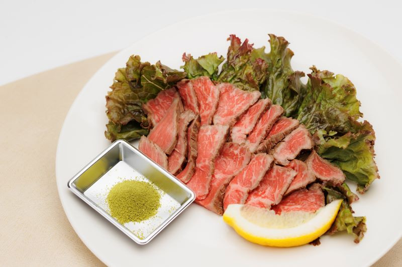 おすすめの抹茶塩でお召し上がりください。