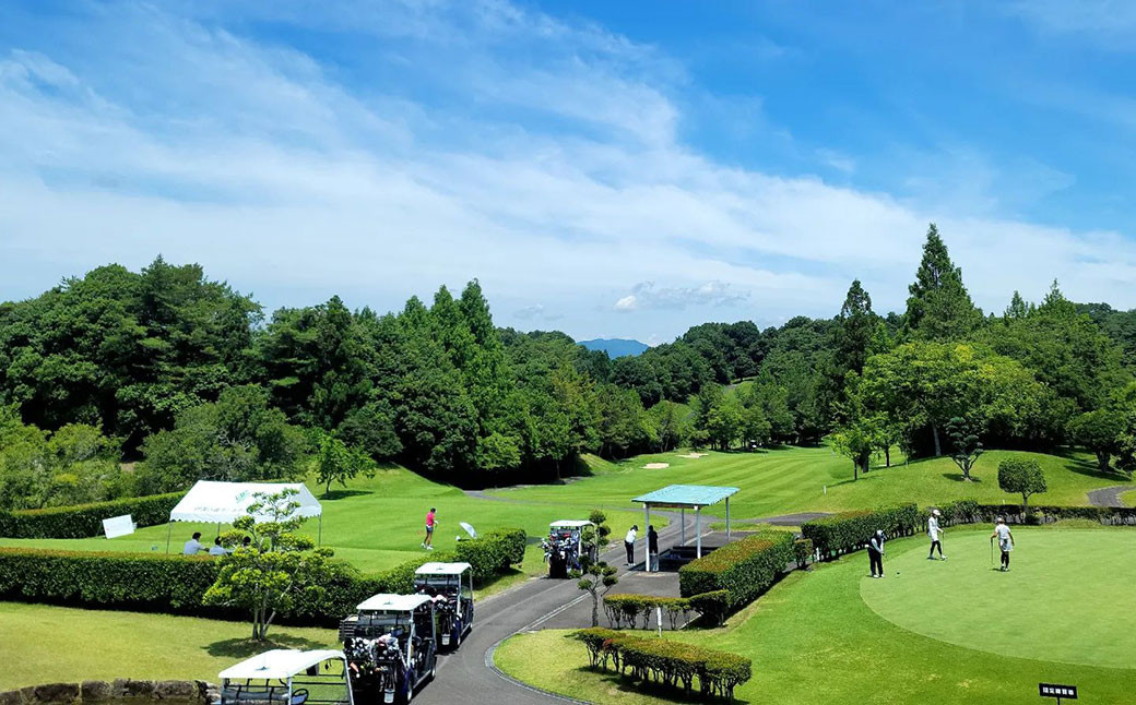 伊深の森 カントリー クラブ 利用券