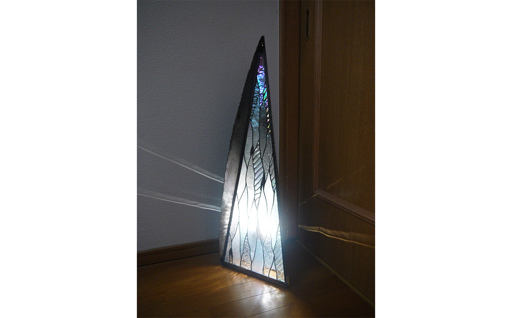 ステンドグラスオブジェ「道標」