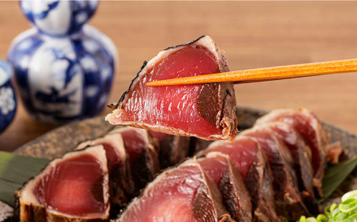 藁焼きかつおたたき(藁強め)　約300g×1節 / 真空パック 冷凍 カツオ 本格藁焼き 鰹たたき かつおタタキ 高知 香り 【