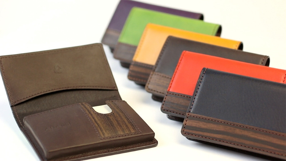 【こだわりの革アイテム】名刺ケース（ネイビー）