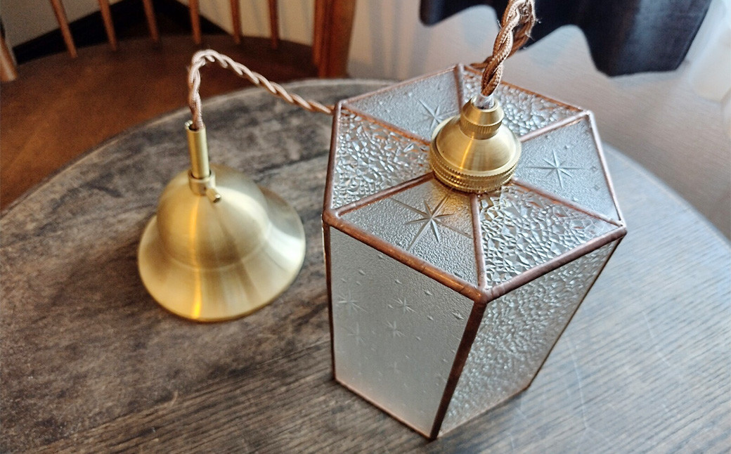 昭和型 板ガラス の ペンダントライト 『銀河×ダイヤ』 ｜ ステンドグラス ライト ガラス 照明 LED 大阪府 阪南市