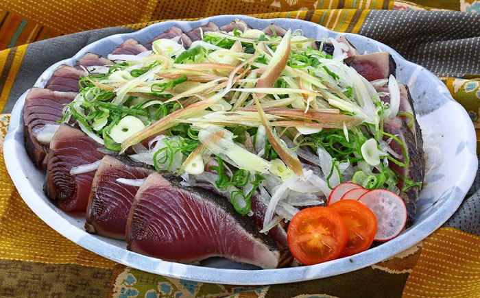 かつおのたたき カツオのたたき 鰹のたたき 戻り鰹 おすすめ 藁焼き わら焼き わらやき