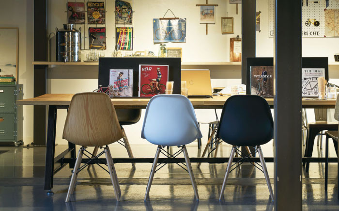 椅子 いす イス チェア ダイニングチェア おしゃれ 家具 インテリア リビング 贈答 ギフト おすすめ 人気 岐阜県 恵那市