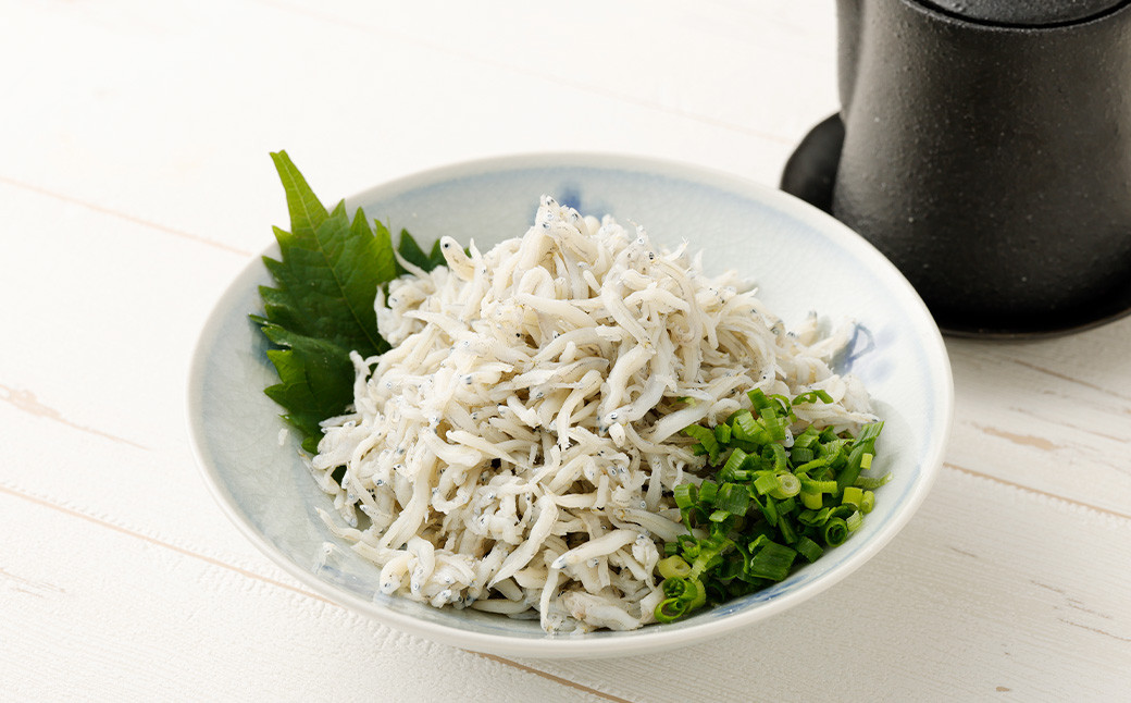 大阪湾産漁師が直送 釜揚げしらす 約80g×6個 計約480g