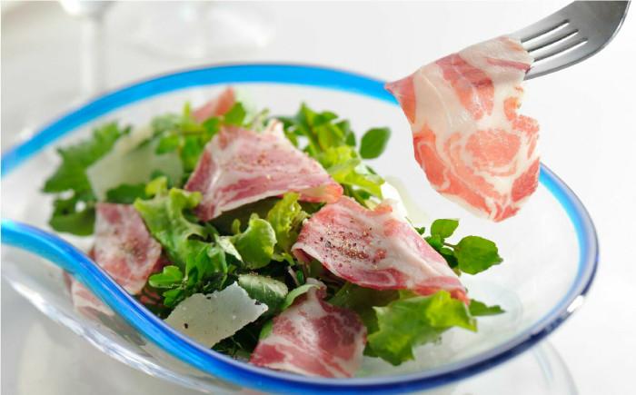 ハム サラミ ソーセージ おつまみ 生ハム あらびき ホットチリ 晩酌 つまみ