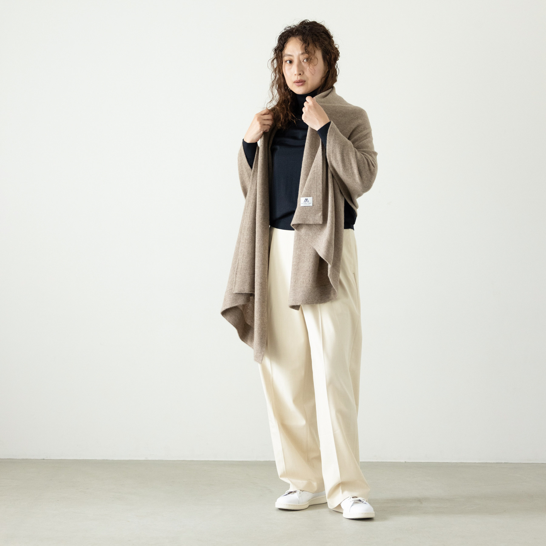 ※着用イメージ画像のカラーは「ブラウン」ですが、本返礼品は「ベージュ」です。