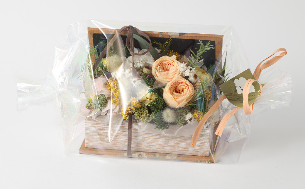 【 HANAGRA 】プリザーブドフラワー アレンジメント 「BOOK ・Apricot」