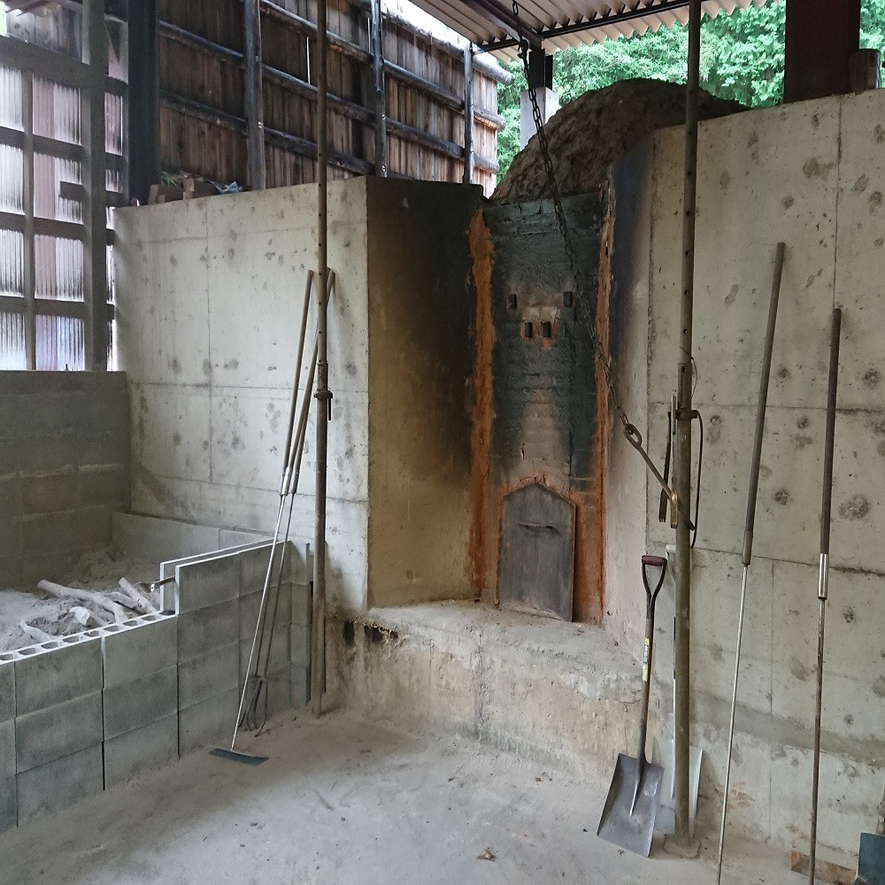 炭健さんの炭窯