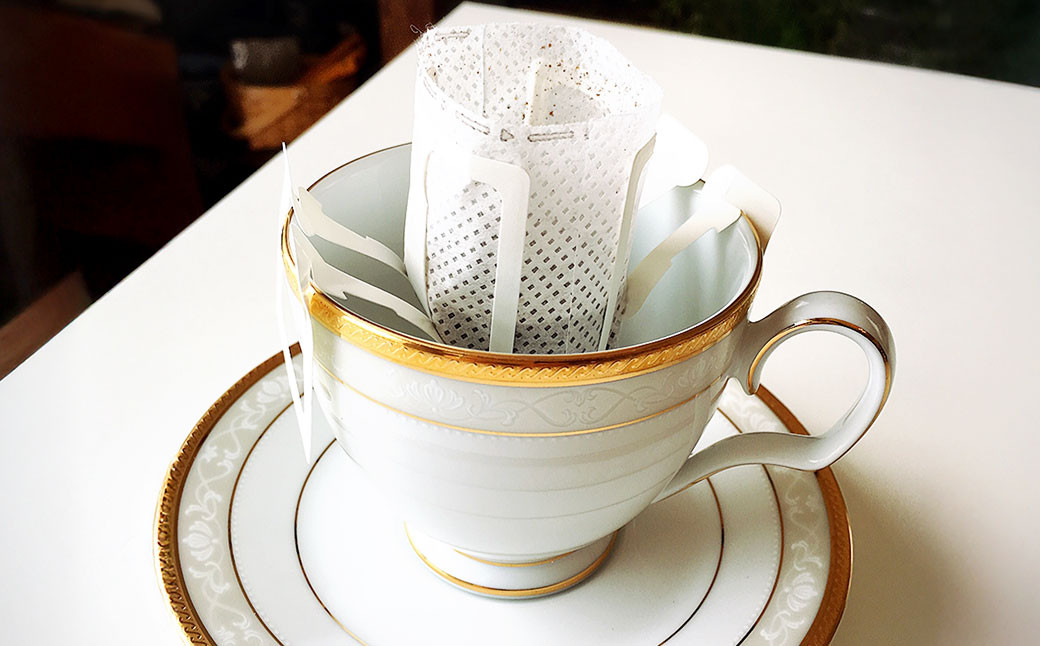 豪華珈琲豆 2種ドリップパック ブルーマウンテン100％ ゲイシャ 各6袋