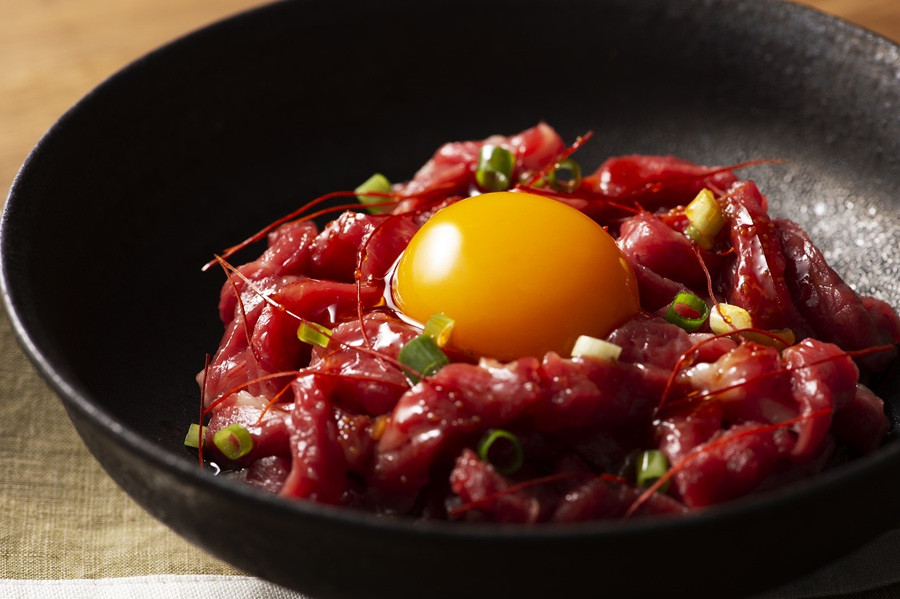 ふじ馬刺し ユッケ