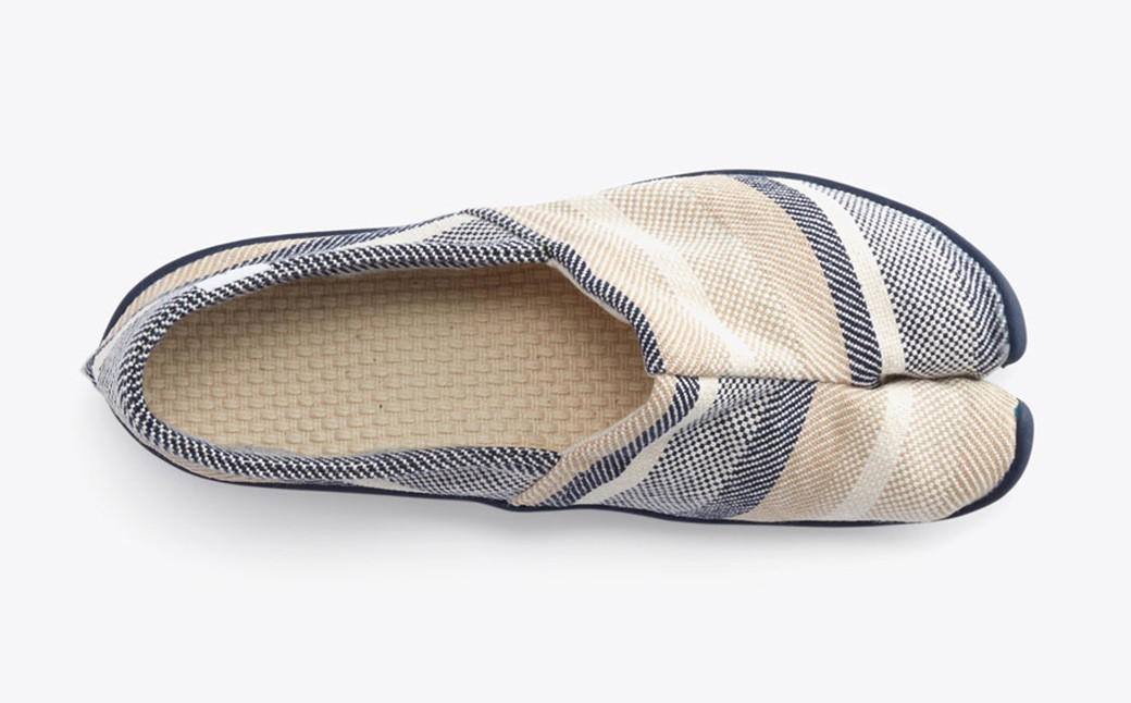 足袋型シューズ『たびりら』カラー：海【25.0cm】