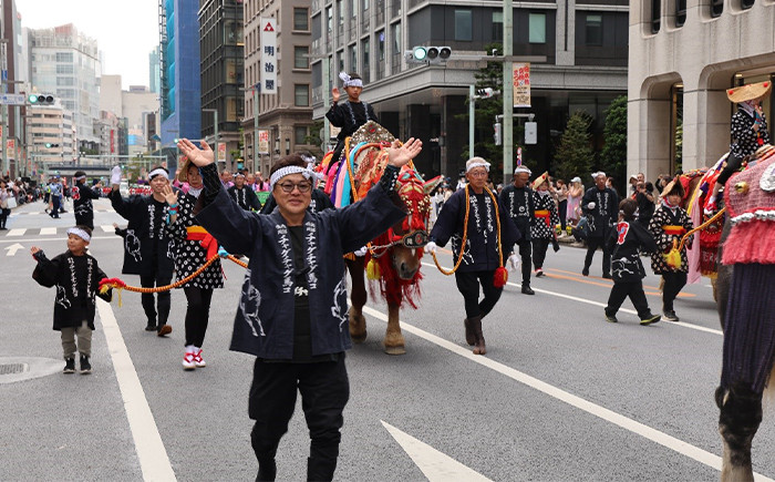 生産者である鈴木学さんはチャグチャグ馬コ伝承会の会長。