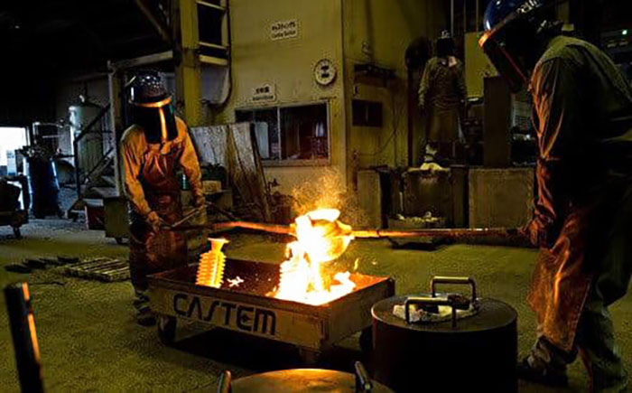 日本最古級の櫓の「しゃちほこ」を再現！ 模型 置物 オブジェ インテリア 歴史