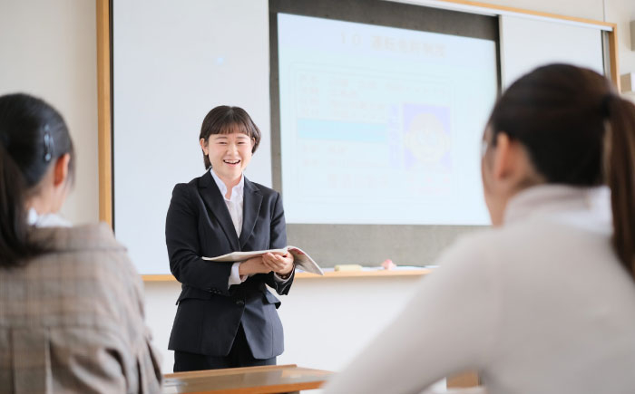 広い練習コースで快適 運転免許 免許  チケット クーポン 利用券 自動車学校