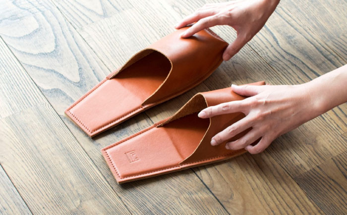 あなたの帰りを待つ、あなたに馴染む。 本革スリッパ 靴 レザー 革