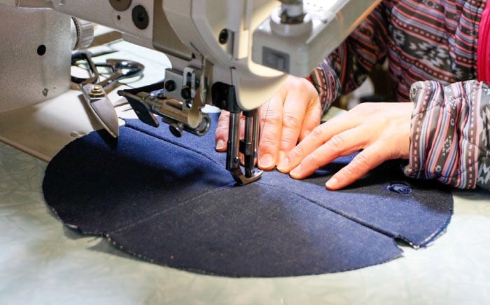 職人の魂が宿る一生愛されるスツールで、大切な空間に塚本木工の温もりを。