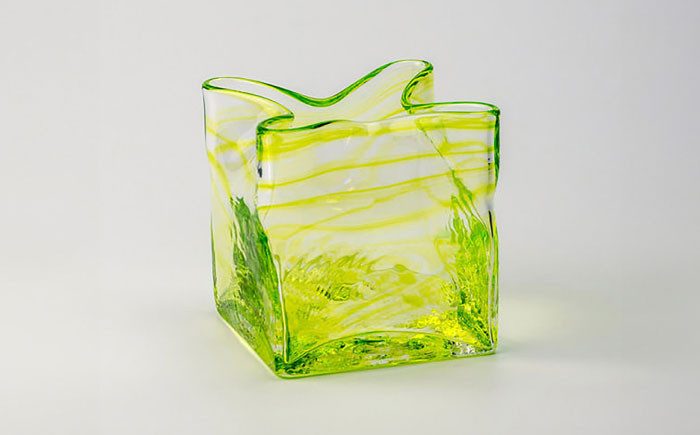 黒壁ガラス工房 オリジナルスクエア花器花 花瓶 フラワーベース ガラス 硝子 花器 花入れ