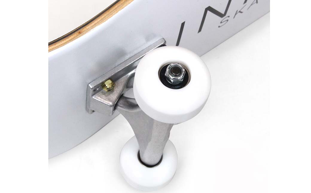 INF SK8 8.0 コンプリートスケートボード