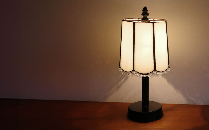 ライト 照明 間接照明 インテリア 家具 ランプ おしゃれ ステンドグラス ナチュラル デスクライト 卓上ライト テーブルランプ