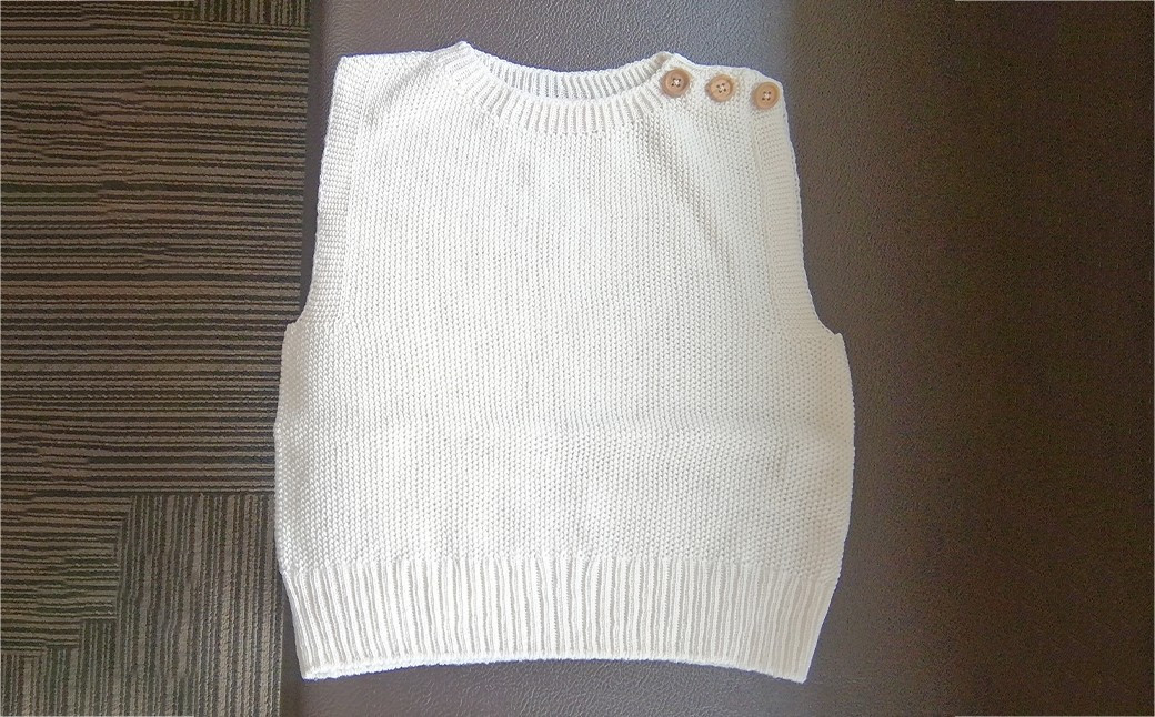 子供用 肩開きベスト