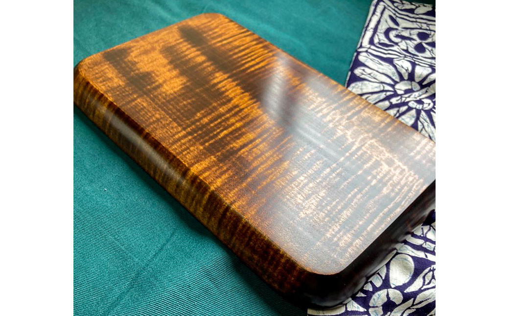 【漆器】ツヤのある木目のきれいなスクエアトレイ 栃