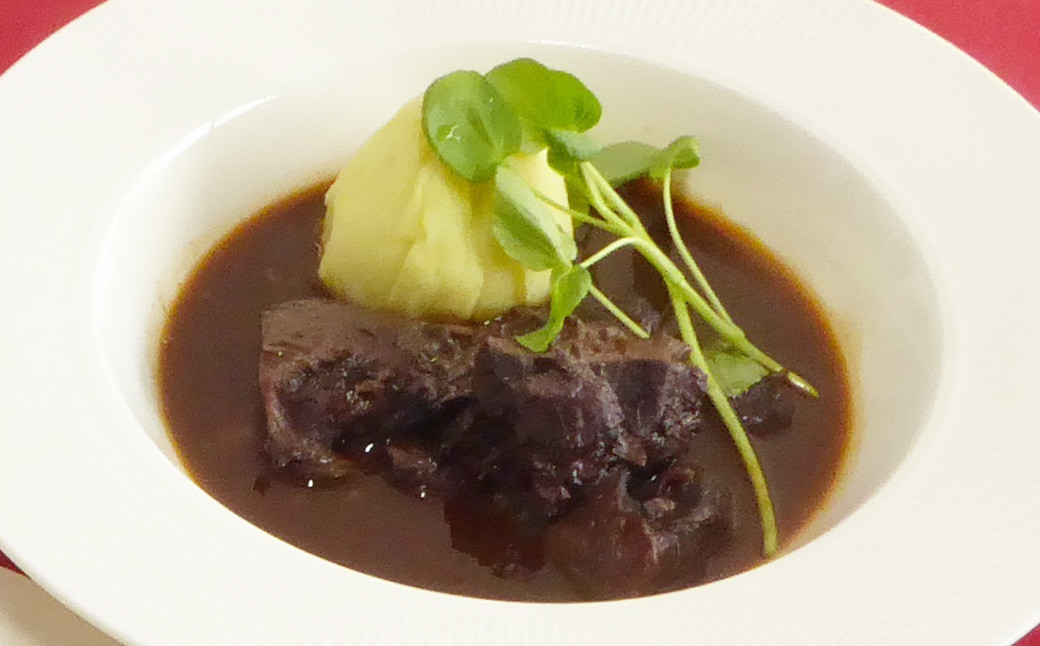 格ビーフシチュー8個と牛ほほ肉の赤ワイン煮8個のセット