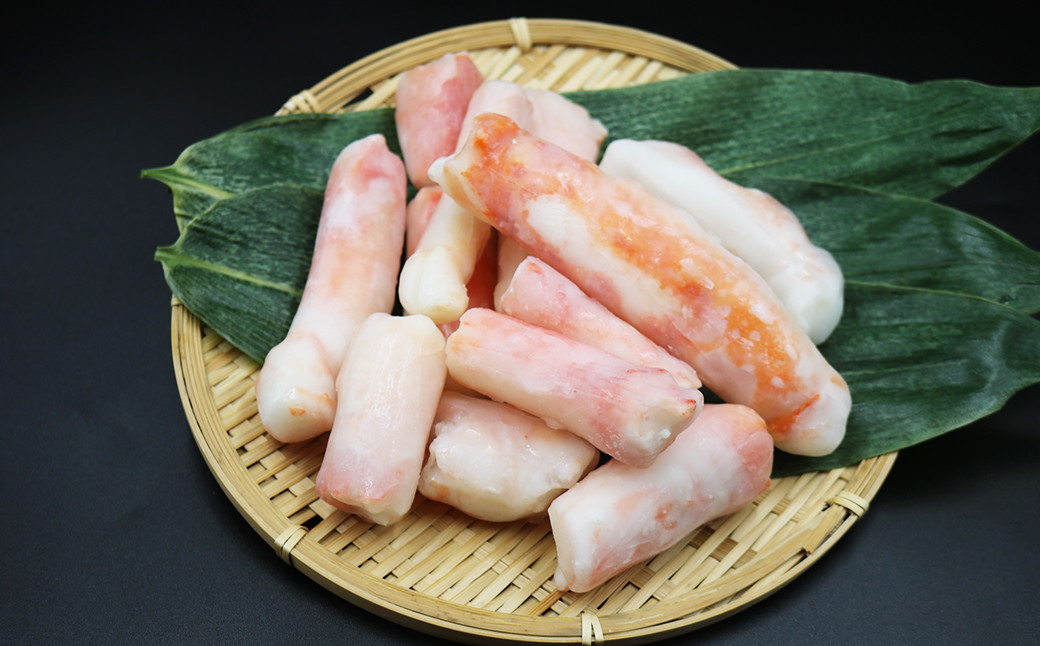 訳あり棒肉むき身を500gお届けします。重量はグレーズ（乾燥防止用の氷の膜）込みの重量です。