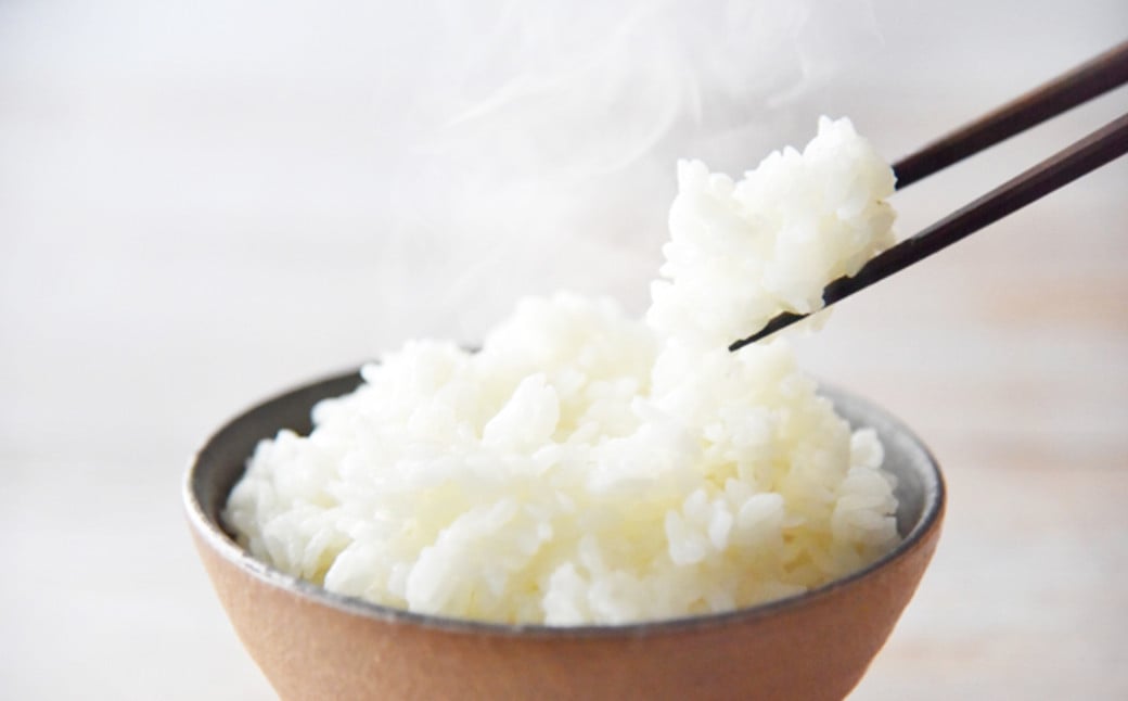 「ゆうだい21」は、粒が大きくしっかりした歯ごたえに、もっちりと弾力のある粘り。噛めば噛むほど甘みがひろがります。