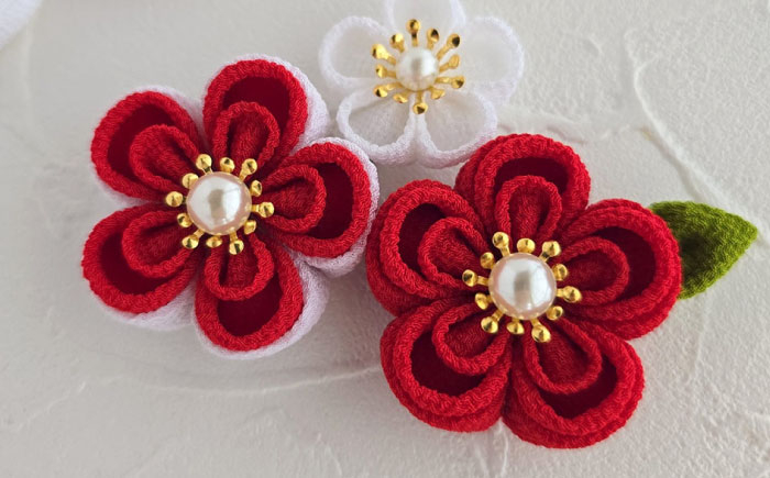 笑顔になる、そして、特別な日にそっと寄り添える髪飾りを。