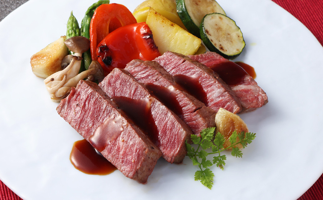 【全12回定期便】長崎和牛 出島ばらいろ シャトーブリアン【ヒレ肉】200g×2枚