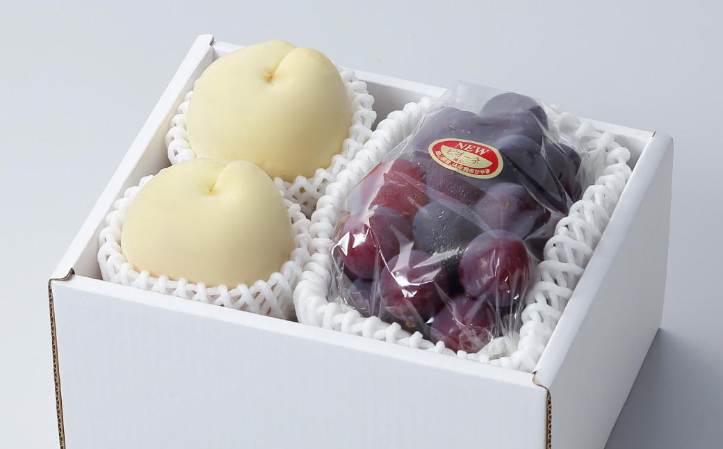 岡山県産 岡山白桃 エース 3Lサイズ 約300g×2玉・ニューピオーネ 約600g×1房 詰合せ