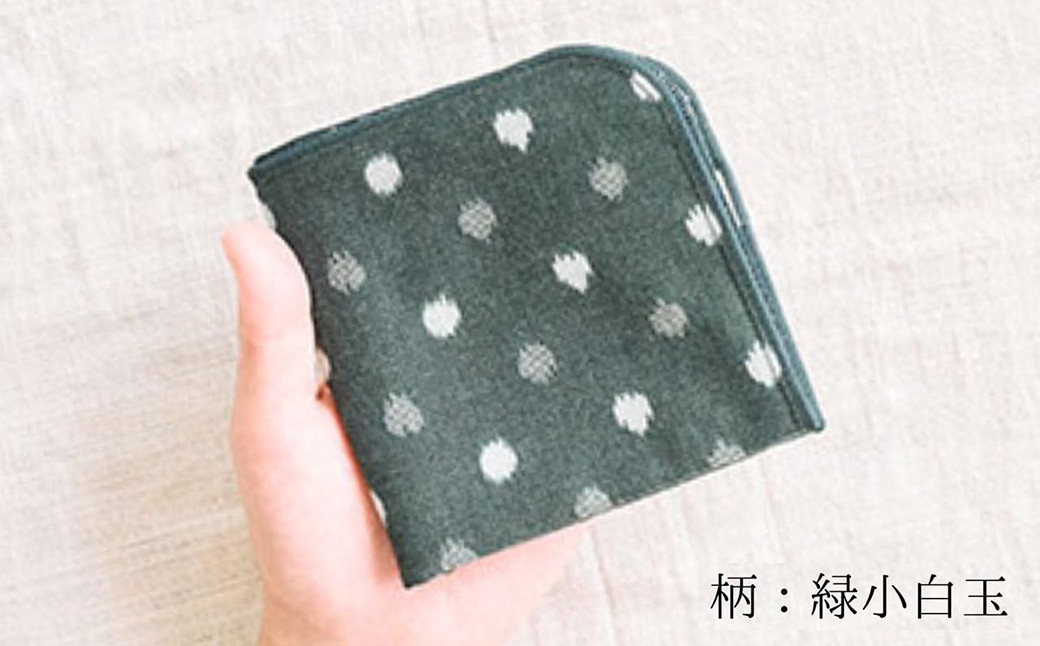 縁起柄ハンカチ／久留米絣とガーゼの組合せ