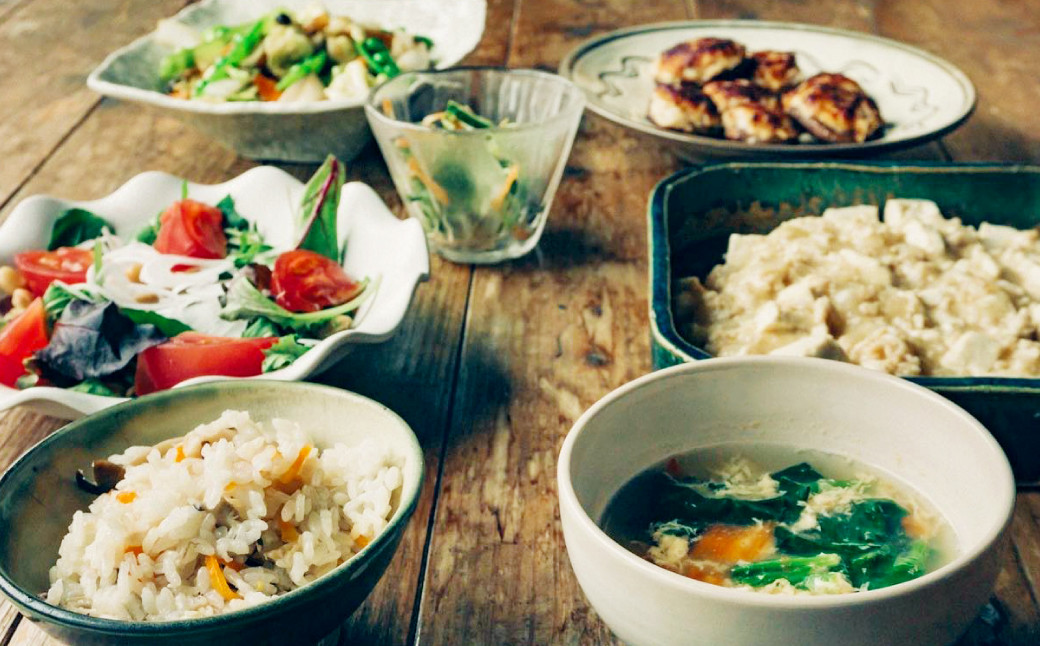 ひとさじでおうちごはんを整える発酵調味料・玉ねぎ麹 (2個)